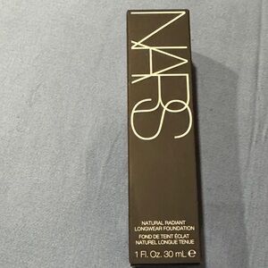 NARS Natural Radiant Longwear Full Coverage Foundation, Punjab - Medium 1